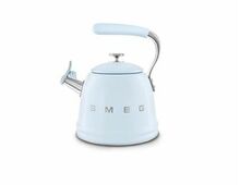 Чайник со свистком Smeg CKLW2001PB пастельный голубой